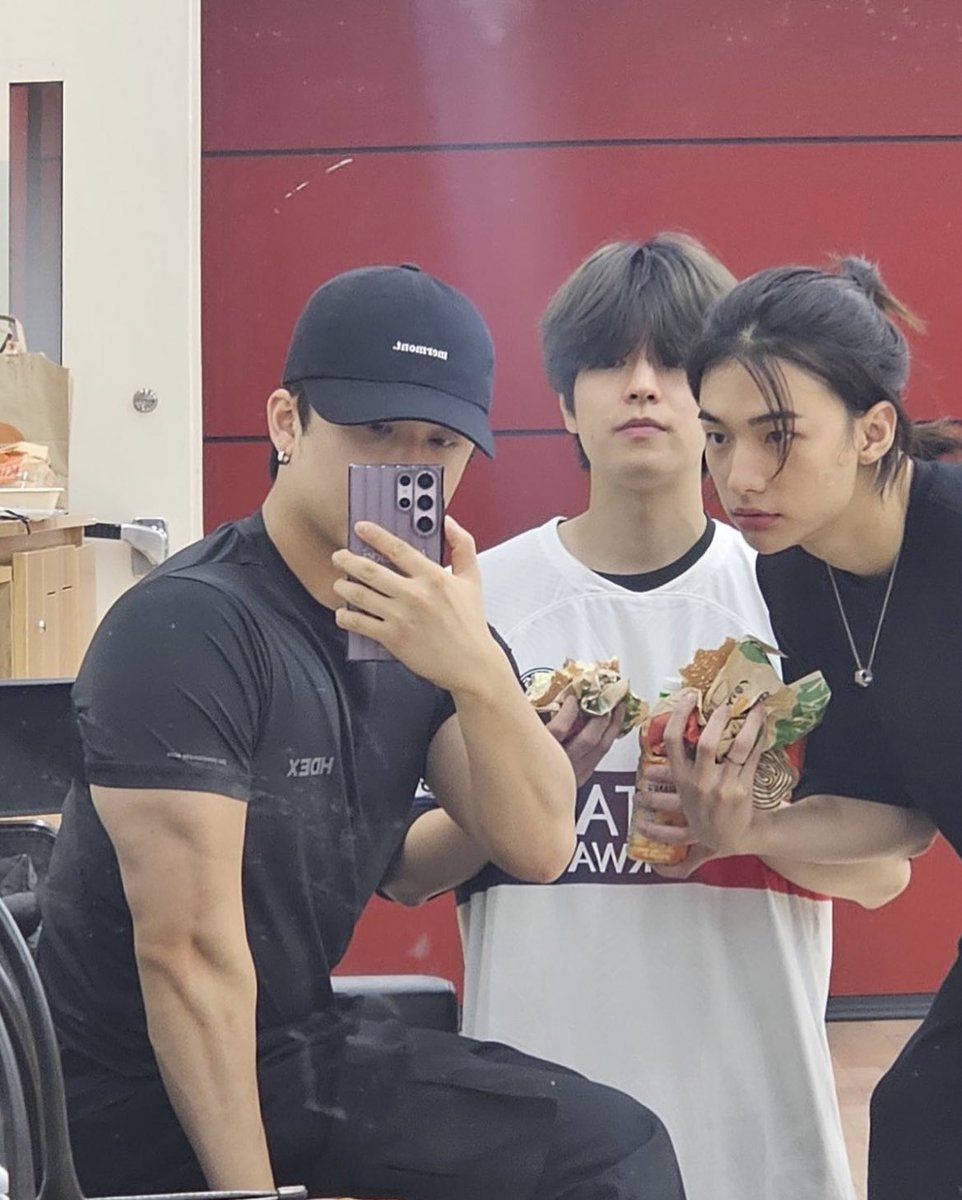 창빈 CHANGBIN (@jutdwae_e) / Posts / X