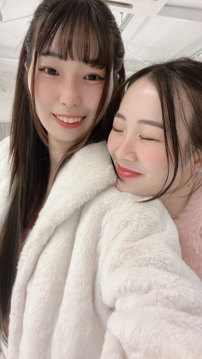 92hhh309's tweet photo. twice/ set me free

安定のミナちゃんしました✨
連日のイベント頑張りました😴

@music_soul_jp https://t.co/iNDbe63Aea