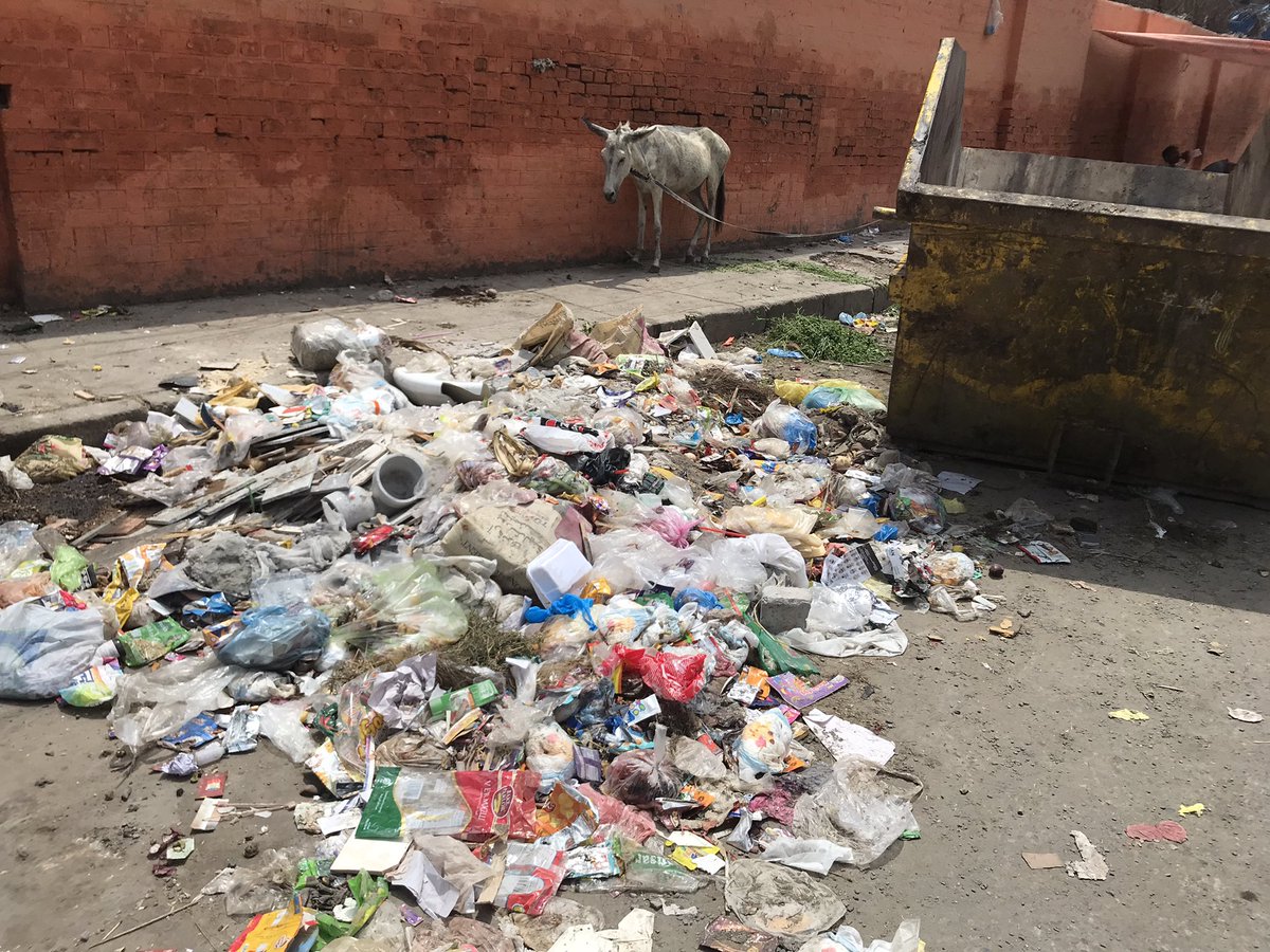 Bilal67Mr's tweet photo. Respected Concern!
Garbage situation in front of Govt boys high school shadbagh Main Amir road Shadbagh lahore. Uc 26.
Road is blocked public traffic is facing too many problems. Pl do necessary action .. Thanks 
@LWMC1139 @DCLahore @commissionerlhr @CMShehbaz https://t.co/fmNM28QTlz