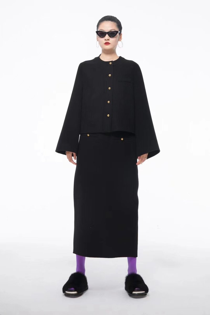 emayfur's tweet photo. What a #wonderful suit!
Black wool outfit, natural wool fabric, fashion and classic style, already well-matched short wool coat and wool skirt
You don’t need to spend time to think how to pick right clothing to wear or which one should I choose!  
E-mail: sales@emayfur.com https://t.co/Z8mgsln4Fh