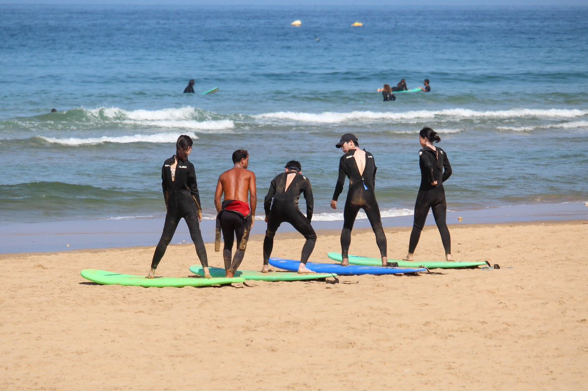 Monday? No problem! 

#mondaymotivation #monday #mondaymood #morocco #surf #surfing #learntosurf #surfsup #surfschool #surftrip #surfsession #sun #beach #surflessonmorocco