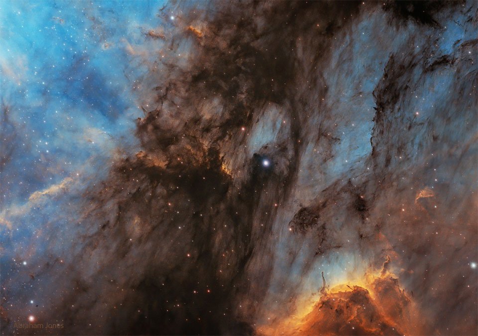 RocketDownrange's tweet image. THE PELICAN NEBULA IN GAS, DUST, AND STARS

The featured picture was produced in three specific colors -- light emitted by sulfur, hydrogen, and oxygen -- that can help us to better understand these interactions.

#NASA #APOD #RocketDownrange