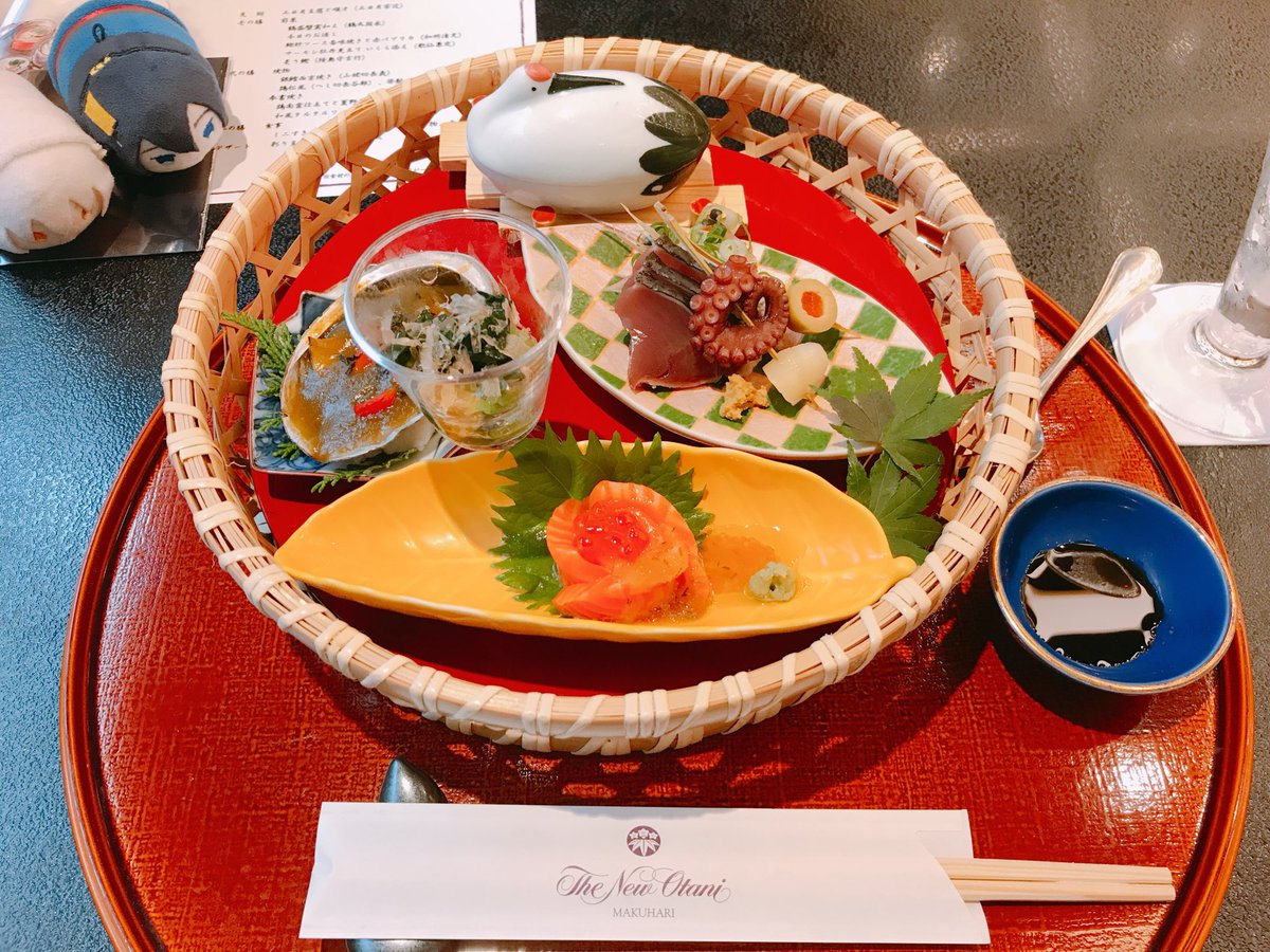 「コラボ御膳美味しかったです!! 1900円のガチャには負けた」|はとりのイラスト