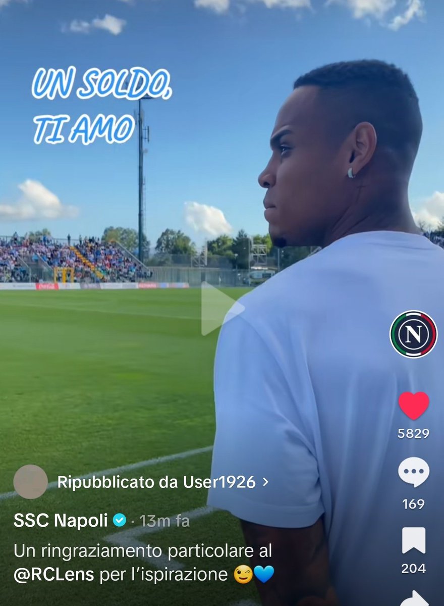 Meloslamela's tweet photo. Sto vibrando però https://t.co/095kW00AZU