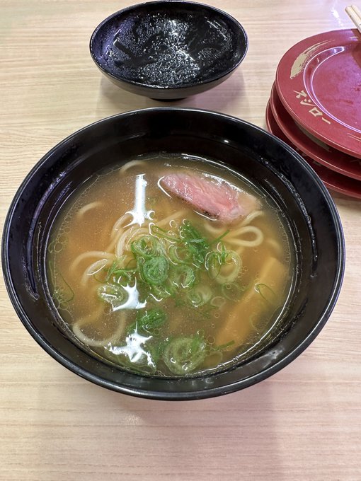 最近、「ラーメン大好き小泉さん」観てたんですよ…… 