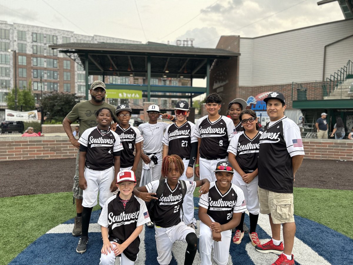 DetroitPAL's tweet photo. Baseball playoffs begin this week! We can’t wait to see some great matchups! ⚾️

#detroitpal #diamondsports https://t.co/gEbaK0GSTu