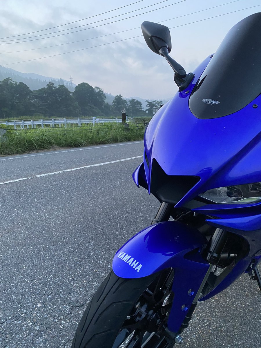 ba_ss555's tweet photo. 名前:づか
性別:男
年齢:アラサー
住み:長野県
車種:YZF-R25
趣味:バイク 音楽 楽器
一言:気軽にフォロー&amp;絡んでください🤩

#バイク乗りと繋がりたい
#バイク乗りとして軽く自己紹介 https://t.co/PUn6swXNq4