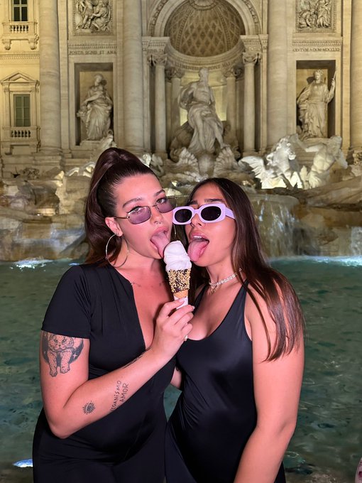 Gelaton fuori ora 🍦🍦🍦🫣⤵️  @yaetriplex #aledanger #spotify  https://t.co/0jzxzGFUui https://t.co/VjpI<a class="tags" href="/tag/yaetriplex">@yaetriplex</a><a href="/tag/aledanger"class="tags">#aledanger</a><a href="/tag/spotify"class="tags"><span>#spotify</span></a>