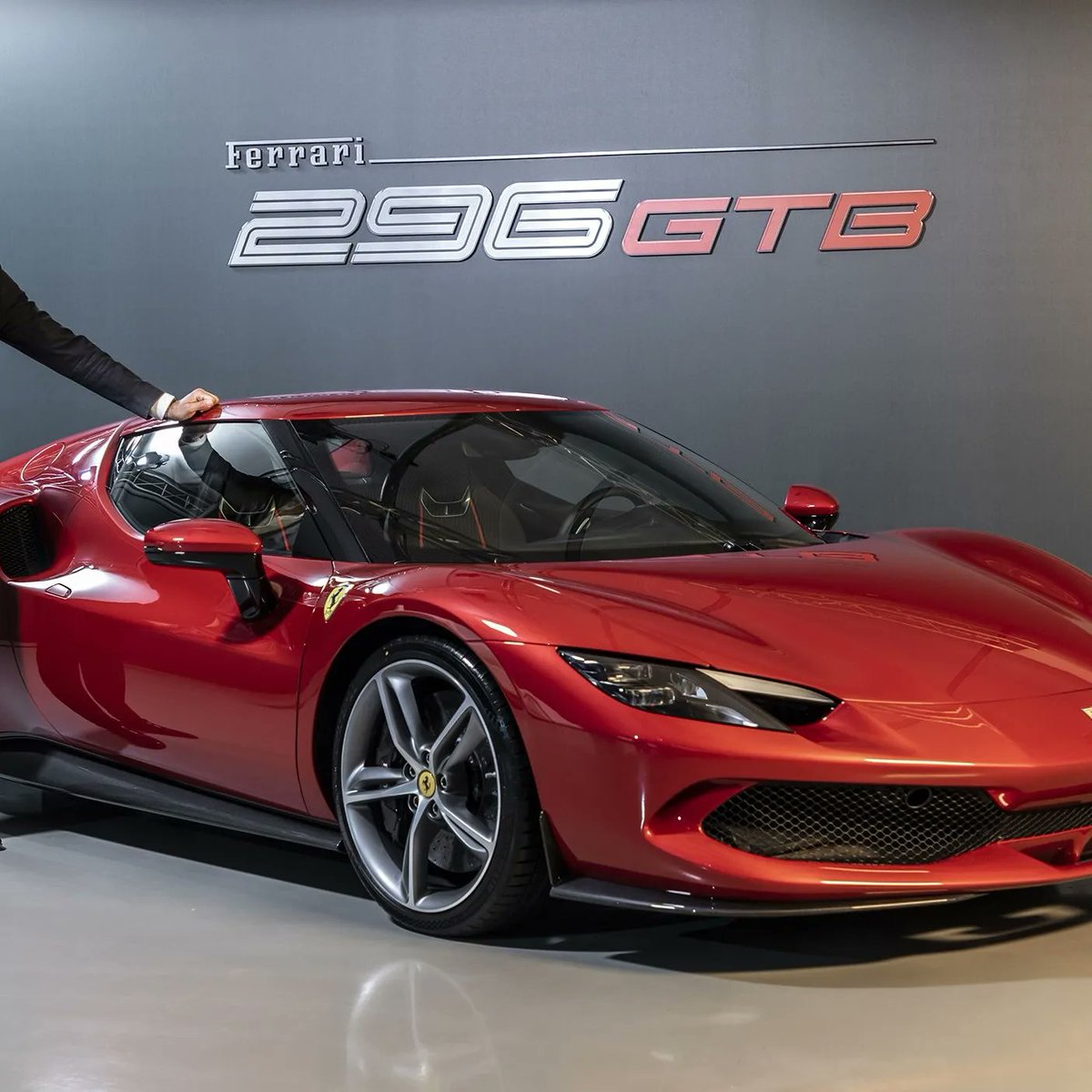 Ladies and gentlemen, grip your steering wheels tight because the automotive gods have blessed us with a scintillating new creation from the Italian stallions - the Ferrari 296. 
Continue reading more @ Facebook @ CruzingPower

#Ferrari
 #cruzingpower
#supercars