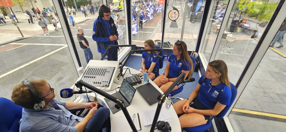 Live on <a href="/wlrfm/">WLR</a> on the Mall for the <a href="/deisecamogie/">Waterford Camogie</a> homecoming