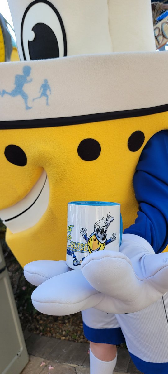 BuddyCruise's tweet photo. MERCH Monday!!!!
Buddy is having his morning coffee in his signature mug!! Show us your mug shot!  If you don't have one.... you can get yours here https://t.co/dsnZgxnu6Q
While you are there check out all of the other items that @fireballtim  has created!!! https://t.co/BFU1jgXAI8