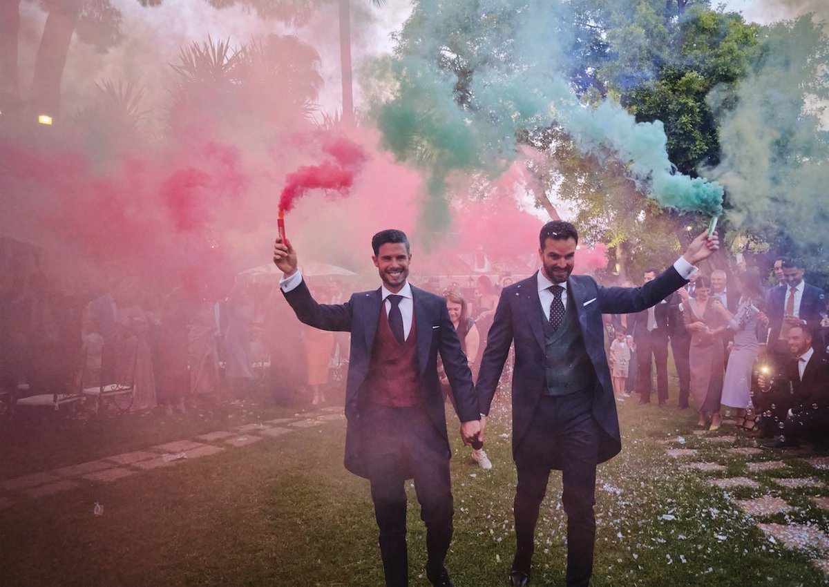 haciendaelvizir's tweet photo. Celebraciones para parejas maravillosas que saben disfrutar juntos, con sus familias y amigos, porque lo que vuelve nuestra vida en hermosa son las personas que nos acompañan 🥰
￼
📸 @ParejoPhotos
￼
 Hacienda El Vizir · La Boda de tus Sueños en #Sevilla
https://t.co/6TBXaCTYXJ https://t.co/z9Uq7TnSIO
