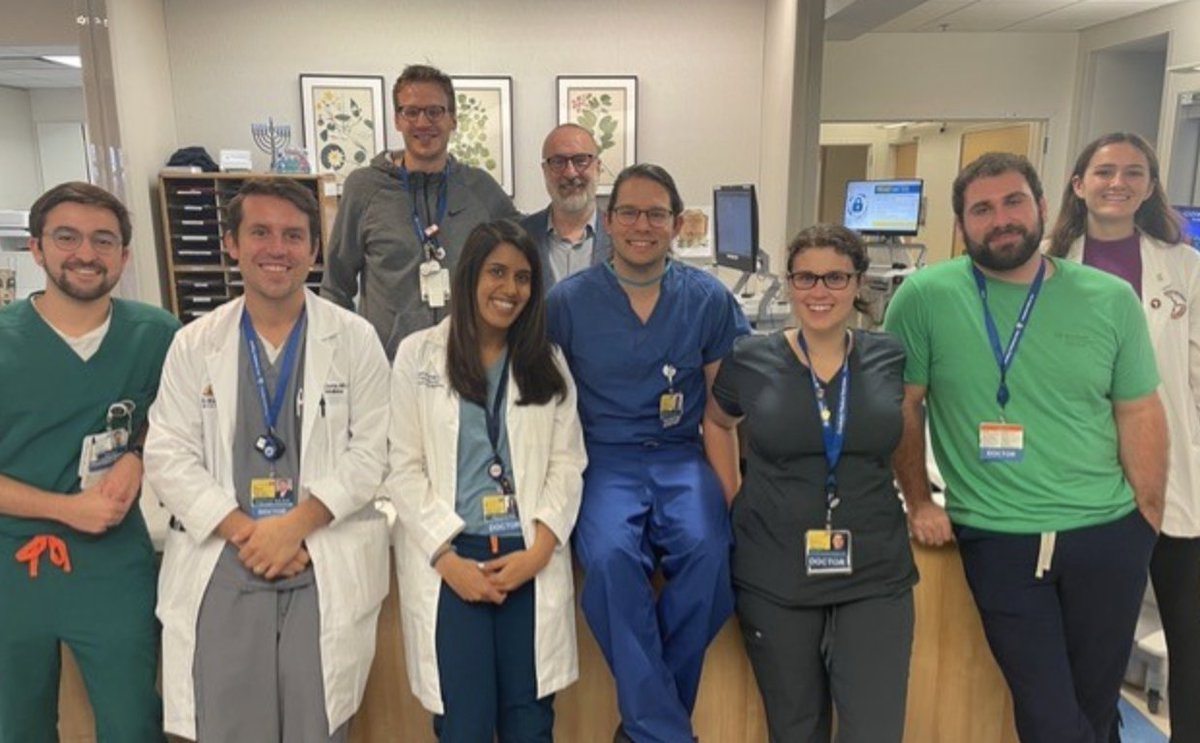 JHUPCCMFellows's tweet photo. Why Hopkins PCCM?

A highlight of the year is working in the JHH MICU!  You get to lead the team, work with the best housestaff @OslerResidency, learn from the best APPs and are truly supported by @HopkinsPCCM faculty. This last week with @iwashyna and @sood4thought  was 🔥 https://t.co/rOqITVu3PV