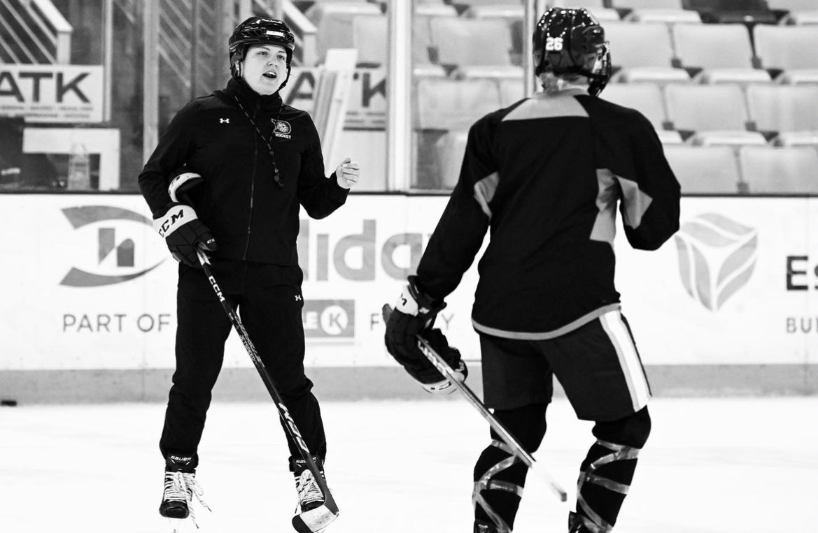 laurabellamy91's tweet photo. Thank you all for sending so much love my way the past few days. I was extremely fortunate to coach the past eight years in the place I first found a passion in hockey. Now, to do it in the place I first found purpose in coaching, is another dream come true. Let’s roll. https://t.co/SPf7grpxEJ