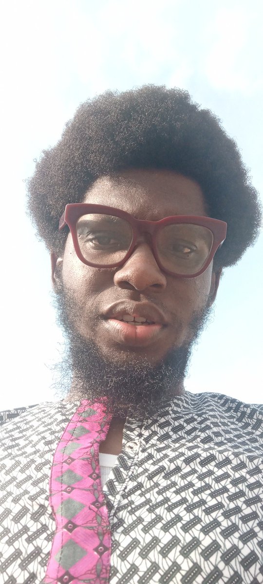 DamilojuJLT's tweet photo. Your rulers are not thinking. If l was your president, we would not have more than 10 ministers, o poju 15 is the maximum.

24 was just pathetic.
Now 48 is a waste of money. It is just a compensation plan for loyalists and increasing the stealing process.

Bola Ahmed Tinubu is not a serious president.
This is what is needed.
1. Minister of Agriculture and Rural development
2. Power, industry and Infrastructure
3. Justice
5. Labour and Employment
6. Education
7. Petroleum
8. Health
9. Finance, Budget and National planning.
10. Communication and digital economy
11. Defence
12. Foreign Affairs
13. Youth, sports and entertainment 

The remaining is just a joke and it shows how much the people in power have lazy minds.
All these ministries even need a revolution, all the ministers Buhari paraded the last time are just a bunch of visionless failures.

If a leader would fail you would see it from his decision making. Bola Ahmed Tinubu started failing from day one and he keeps failing everyday. And the people keep suffering for it.

Nigerians, eku iroju