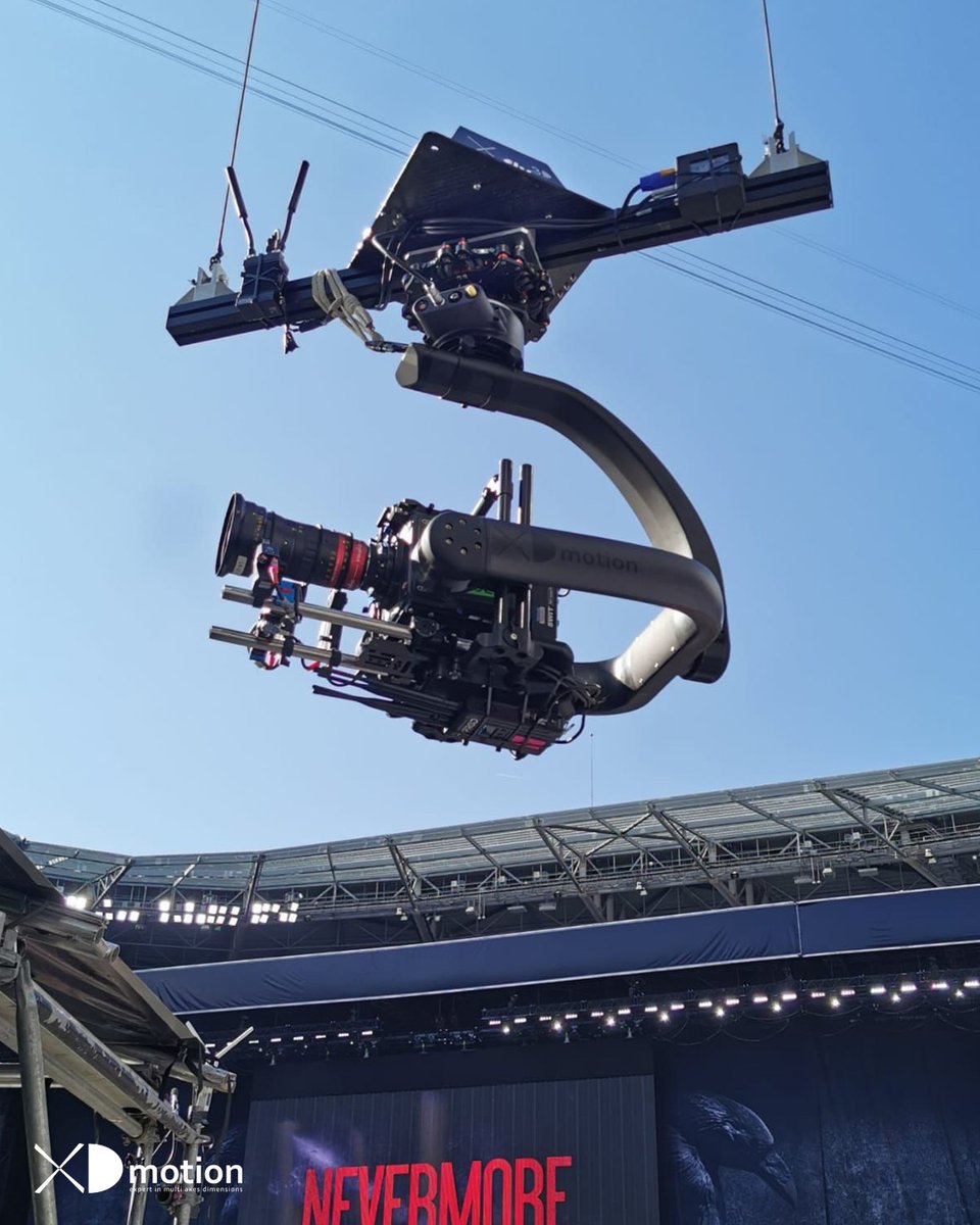 motion_xd's tweet photo. Mylรจne Farmer ร Lyon. Un trรจs gros challenge pour croiser plusieurs X fly 2D et X fly vertical, une 1รจre mondiale technologique sur un seul concert. Tournage en anamorphique, camรฉras ARRI 35 exceptionnelles. R.> F. Hanss / DOP> H. Espinasse / P.> S. Monkey
#xdmotion #mylenefarmer https://t.co/W2eytiwCOe