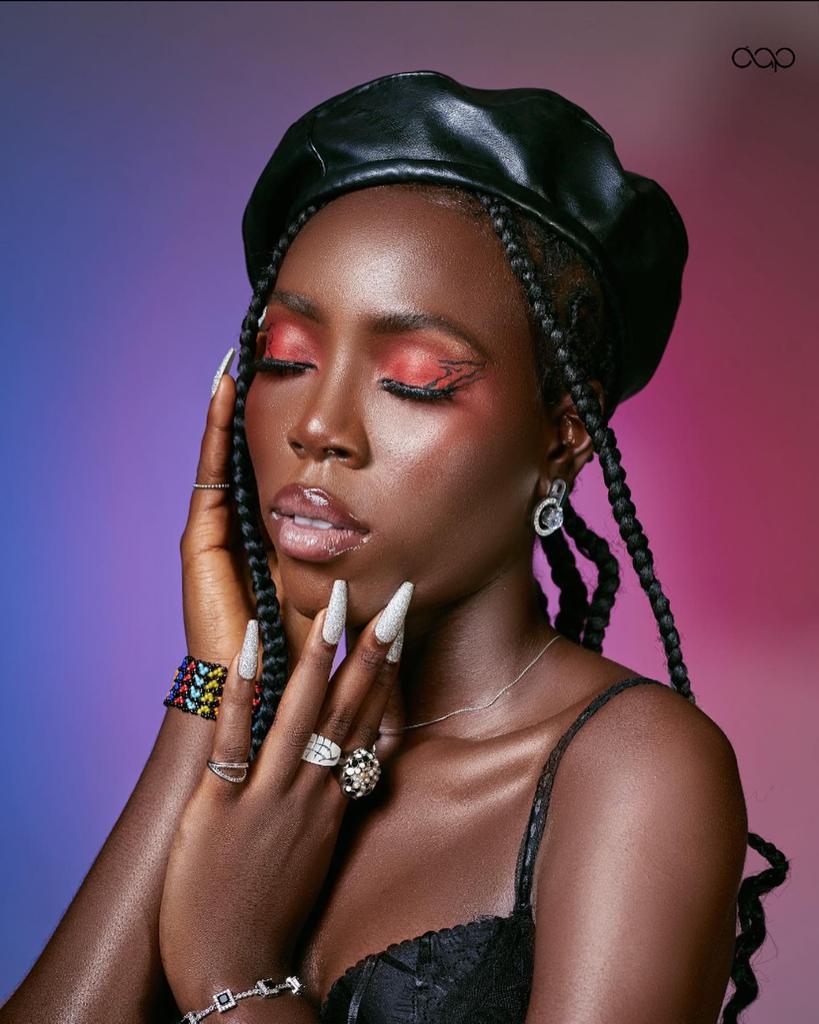 CitibulwarkM's tweet photo. Victoria Favour Chinedu | | Fashion, Commercial, Runway model &amp; Vixen https://t.co/cdGEwHVMQe