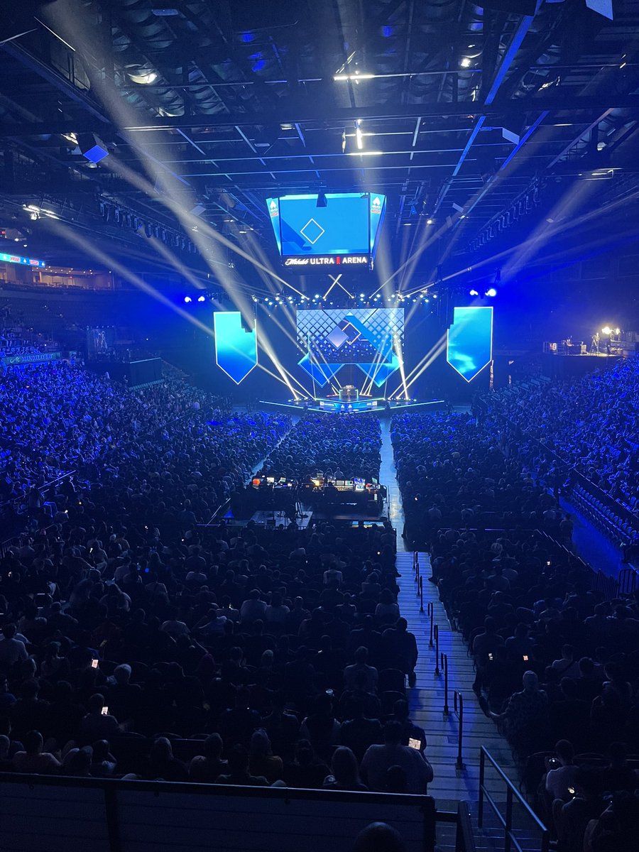 The passion and energy of the FGC community hits different, some of the most exciting live esports I’ve watched in a long time at #EVO2023 + incredible vibe at event.

If this is any indicator, next year is going to be massive.

Now off to Florida to visit the team <a href="/MisfitsGG/">Misfits Gaming</a> HQ!