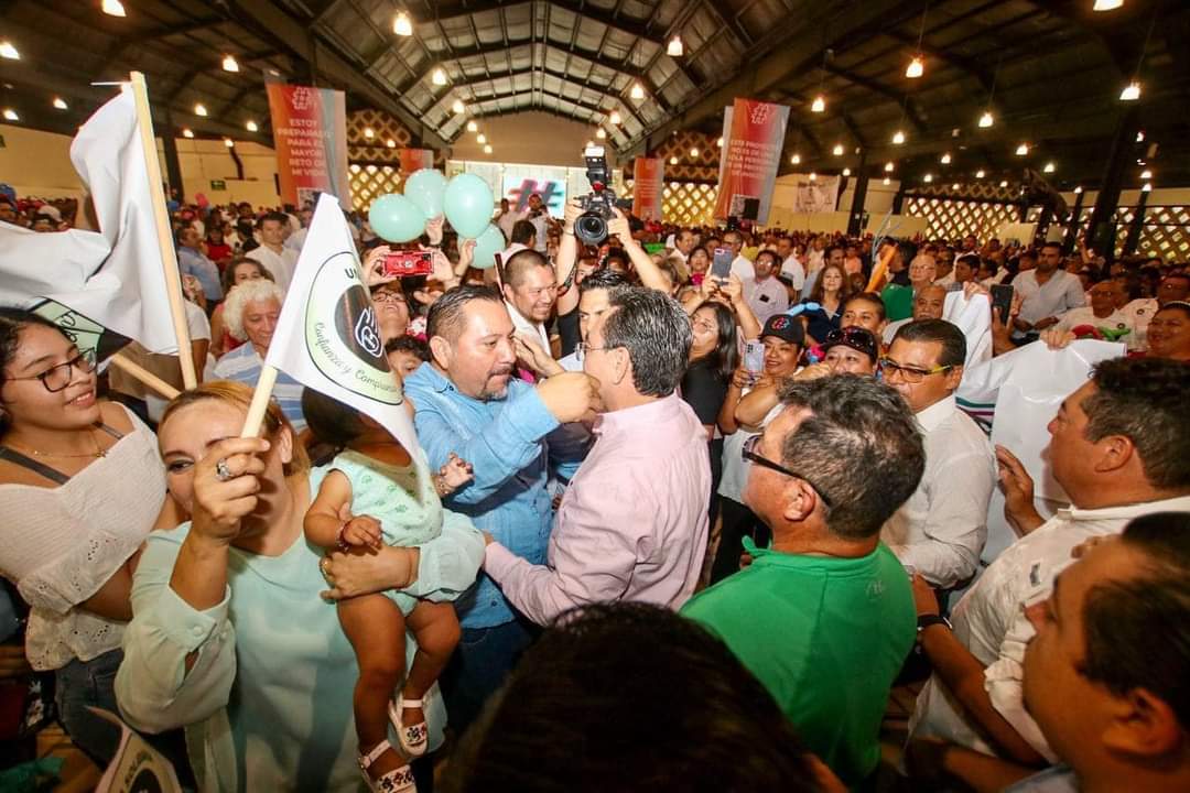 Un poco de como se vivió ayer, un gran evento de Mi Amigo <a href="/LiborioVidal/">Liborio Vidal</a> con más de 10 mil personas. 
#ConTodo #EntreAmigos