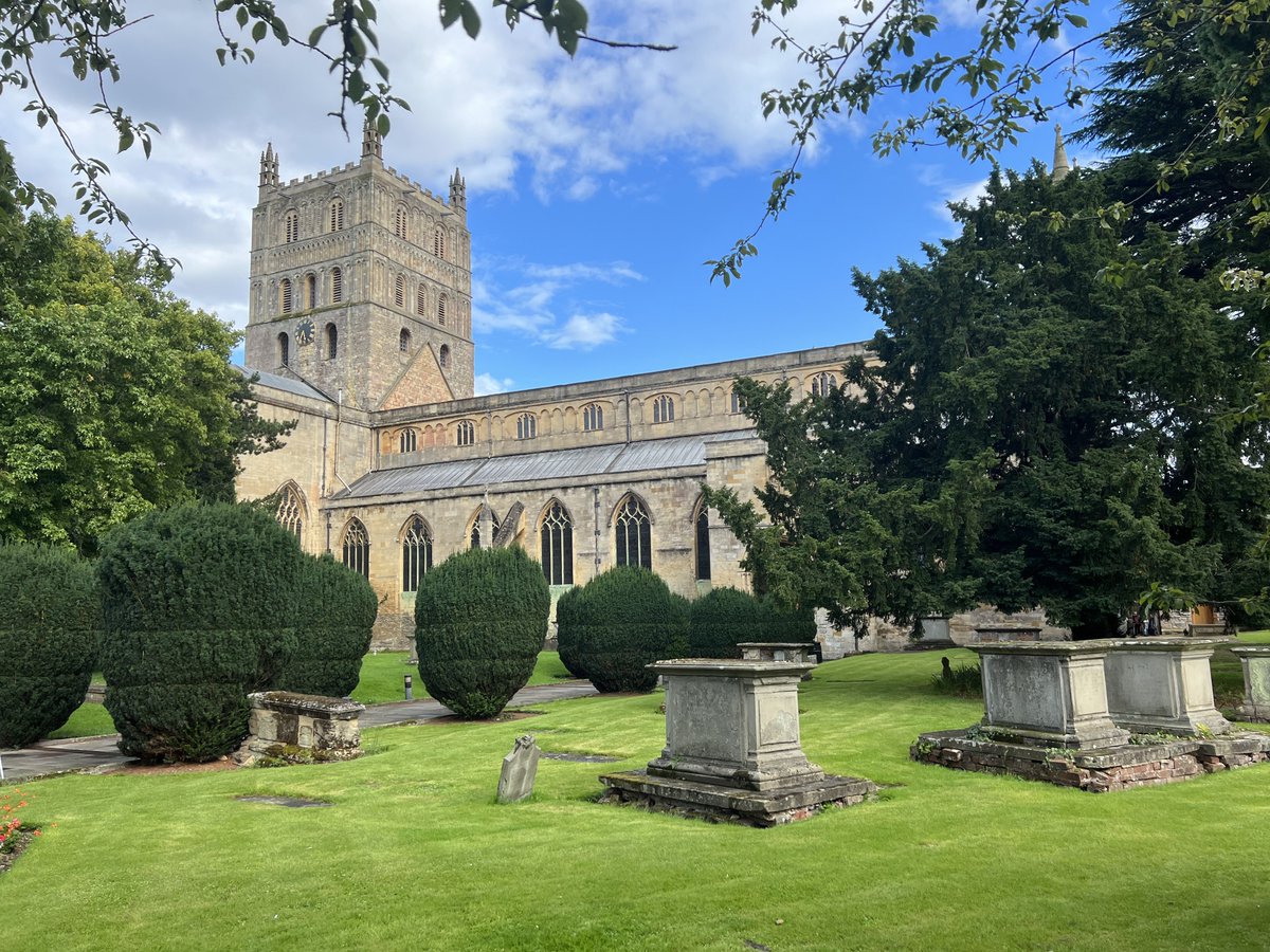 bathmusicman's tweet photo. Not long back from a brilliant week singing at @Musicadeochoir in @TewkesAbbey. Too many great works and moments to mention! https://t.co/OldGmWM275