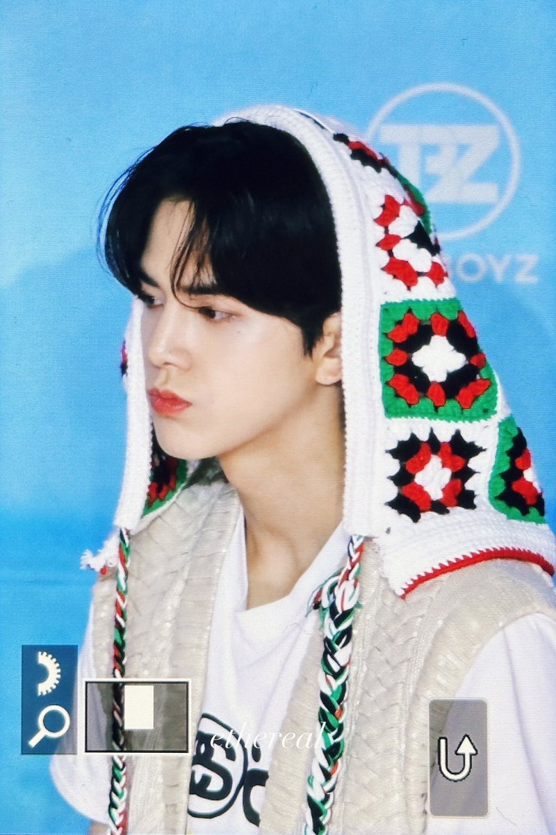 ethereal_yh's tweet photo. 230807 #더보이즈 #영훈
💄💄❤️ https://t.co/pdTt7ek9r5