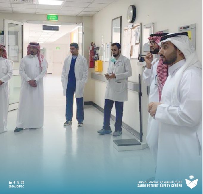 SAUDIPSC's tweet photo. استمرارًا للتعاون المستمر مع @AlAhsaHC في تحسين ثقافة سلامة المرضى وتفعيل دور القيادات في دعم سلامة المرضى، اُقيمت اليوم أول جولات القيادات (Leadership Walkrounds) 
بحضور قيادات مستشفى الجبر  وممثلين المركز والتي تهدف إلى إشراك القيادات في رصد مخاطر سلامة المرضى والعمل على الحد منها بإلاضافة إلى دعم التفاعل المباشر بين مقدمي الرعاية الصحية والقادة