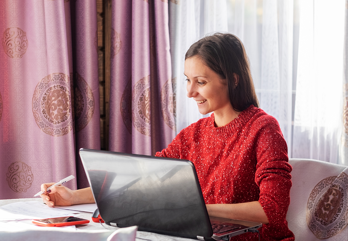 From our blog: "Home and away – What do we actually mean by hybrid working?" What is hybrid working and what are the practicalities? #hybridworking #Northants #SMESupport #HRConsultants bit.ly/3Ux2E1h