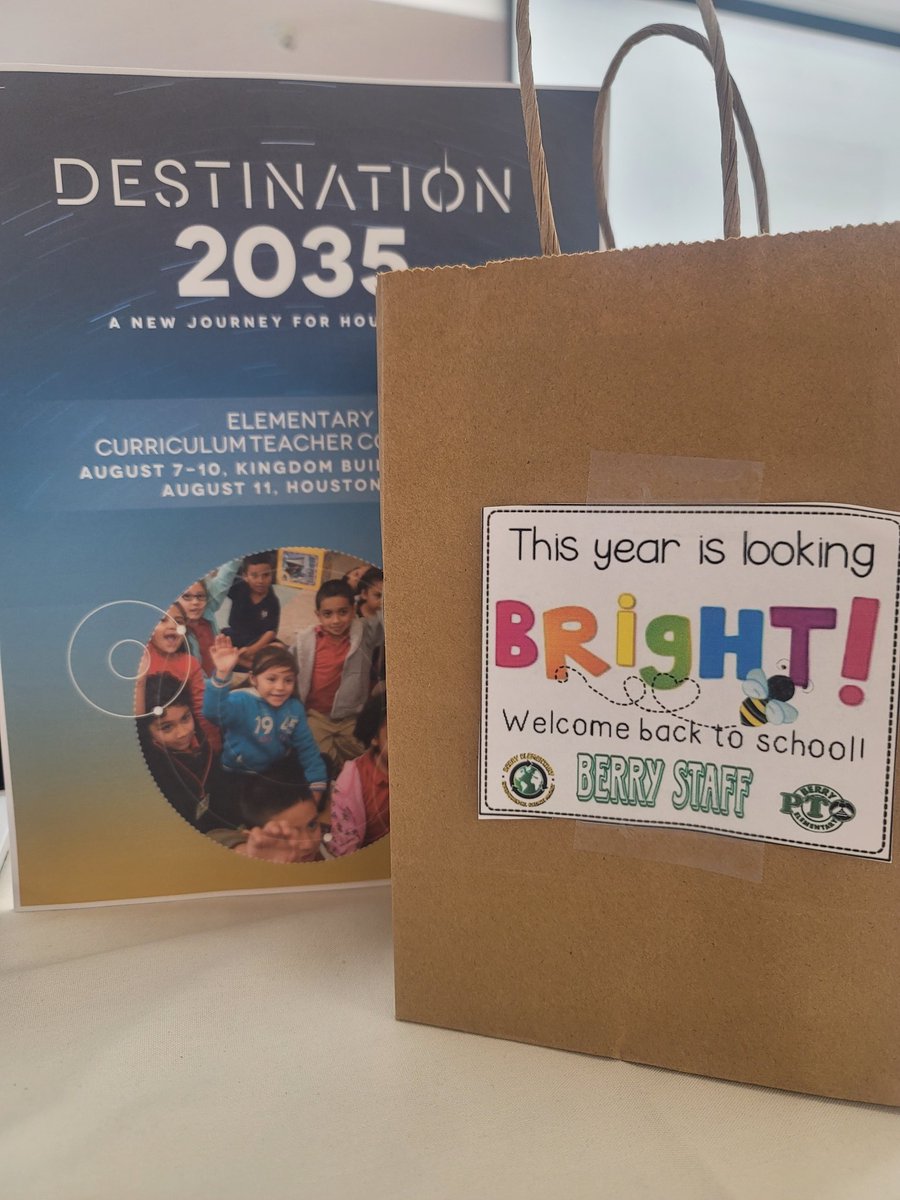 Ready to start the year off strong. Thank you <a href="/JamesBerryHISD/">James Berry</a> for the warm welcome. @TeamHISD