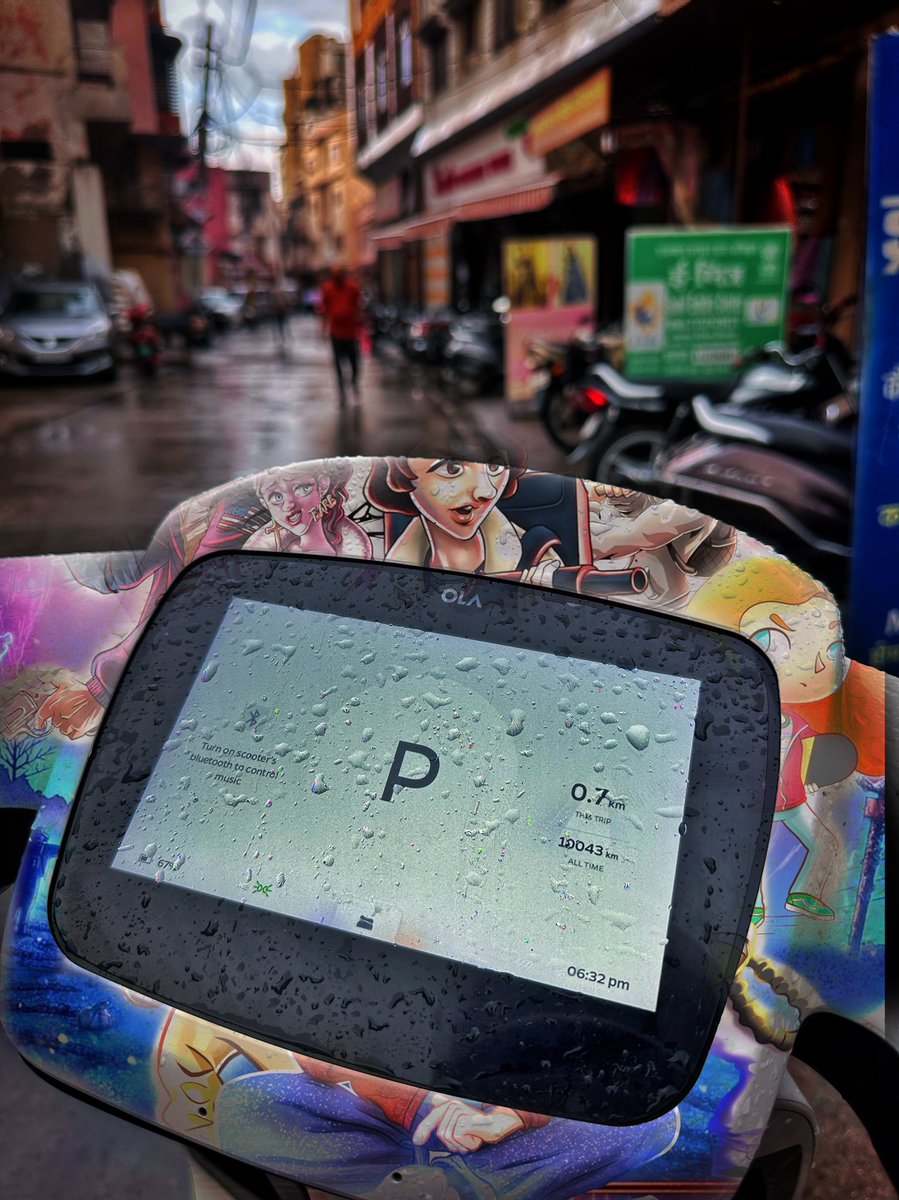 williamblack142's tweet photo. @OlaElectric @bhash can you make something like……this and compliment my editing skills later? 🛵🏍️
#AnimeOla https://t.co/DPIsUbtB9V