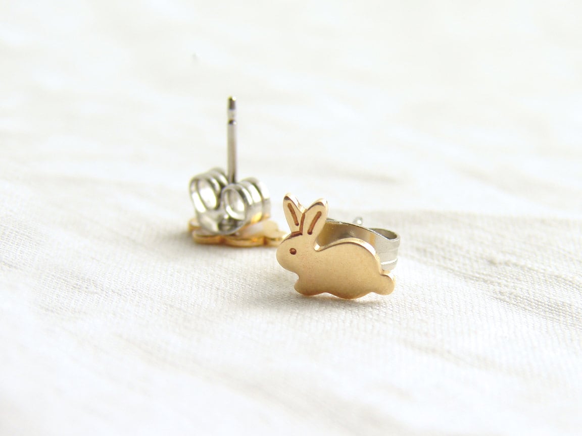 JewelryByMikako's tweet photo. Teeny Tiny Gold Bunny stud Earrings ~ Brass Easter Rabbit Stud Earrings ~ Easter Gift ~ Simple Modern Jewelry by PetitBlue https://t.co/fSdOfCpPjH #PetitBlue #Etsy #TtTeam https://t.co/qJ9JYbkf6m