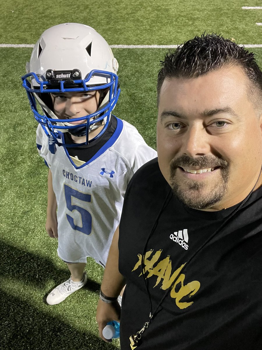 CoachBradClark's tweet photo. Asked so many other coaches about coaching the own sons, first day of 7th grade practice with mine and I wouldn’t trade it for anything! Can’t explain what a blessing it is to work with @JakeCorbin  &amp; @YellowjacketsFB that prioritizes coaches being husbands &amp; dads! #Blessed https://t.co/eU2PclsWdS