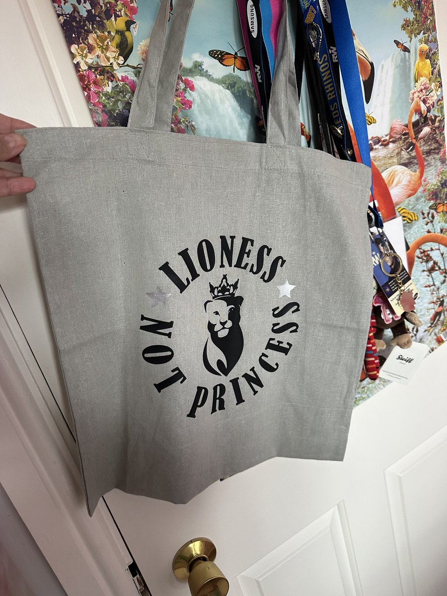 Another win for the #Lionesses 
Order your tote bag today!! £11.50 inc uk p&amp;p. Also available in pink! 

#ENGNGA #FIFAWomensWorldCup2023