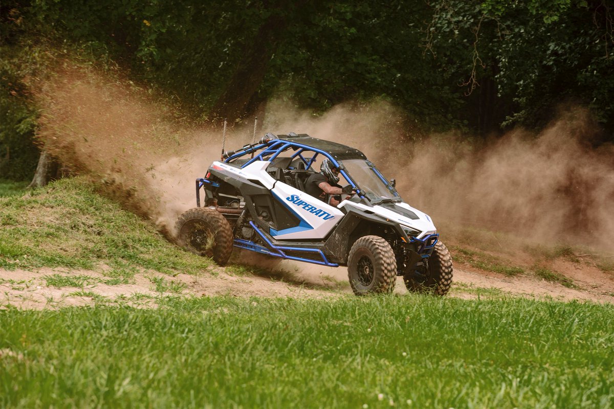 superatvtweet's tweet photo. โฉ Adding this #SuperATV 3" #Chromoly Long Travel kit to our #PolarisRZR #ProXP allowed us to get around the track faster than the weekend goes by! With #RhinoAxles and @KellerPerformanceProducts #BallJoints, we could do it with no worries! ๐ช๐ #SATVsuspension #BuiltforBattle https://t.co/nQvCWnO6No