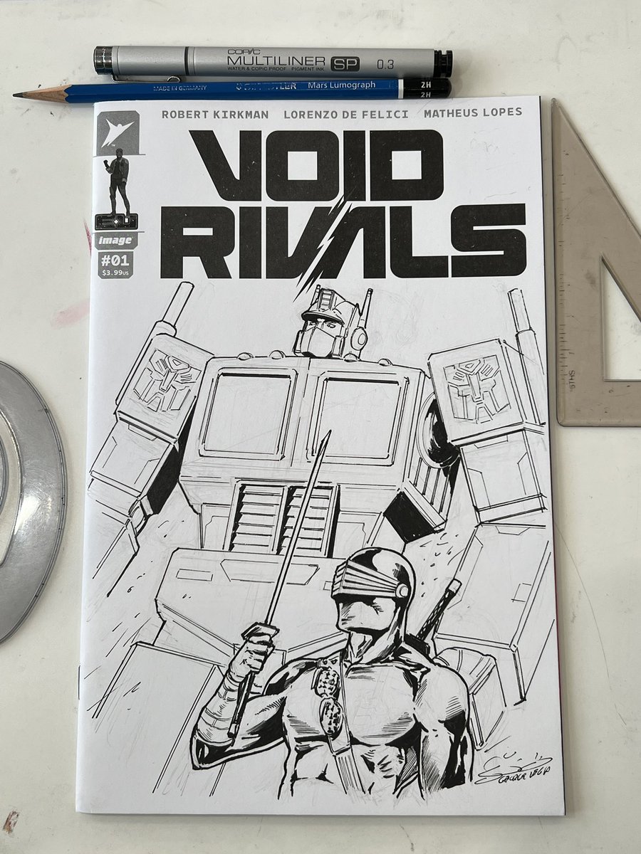 Sketch cover done at 
FanExpo Boston! 
Finally back home and back to deadline projects. 

#voidrivals #gijoe #transformers #georgevegaart