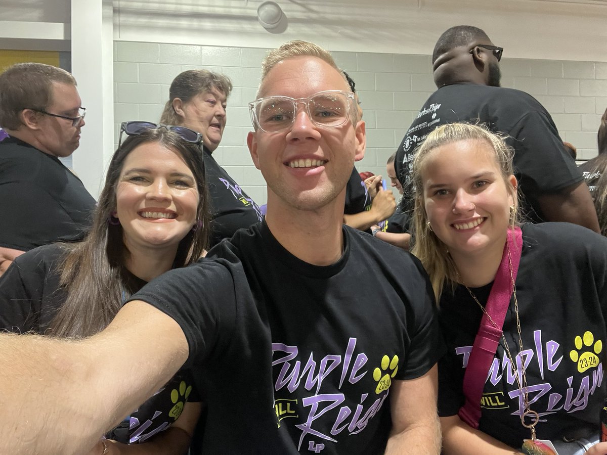 Barrett_Duncan_'s tweet photo. Itโs time to kick of the 23-24 school year with @TeamLufkinISD! #PurpleWillReign https://t.co/3Tt31YtcC3
