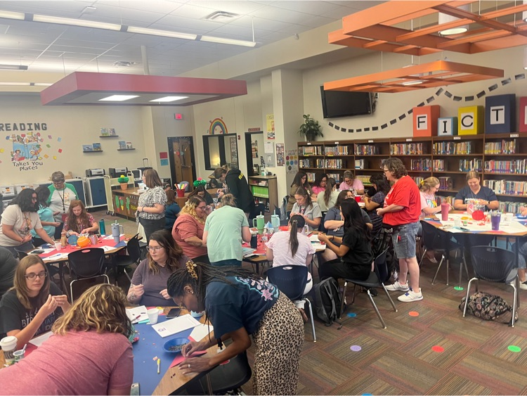 CentennialLISD's tweet photo. We are so excited to welcome our staff back to the 23-24 school year! Taking a page from Taylor Swift's playbook, we are busy making friendship bracelets to trade this week! It's going to be a great week learning and preparing for our Rockets next week! https://t.co/QPAb6w5cn7