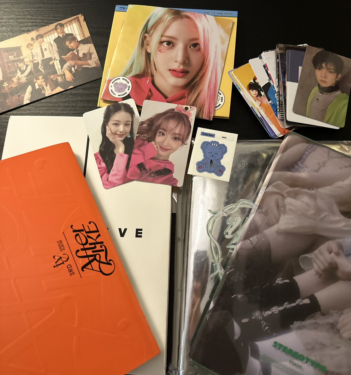 moyicart's tweet photo. ੈ✩‧₊˚ 𝓗appy 𝓜ail ! ! #3799mail

tysm for trading with me ! ‘til our next transaction <3

: ̗̀➛#fromcly @jjeongyunhoo https://t.co/5vDT3LFnGH