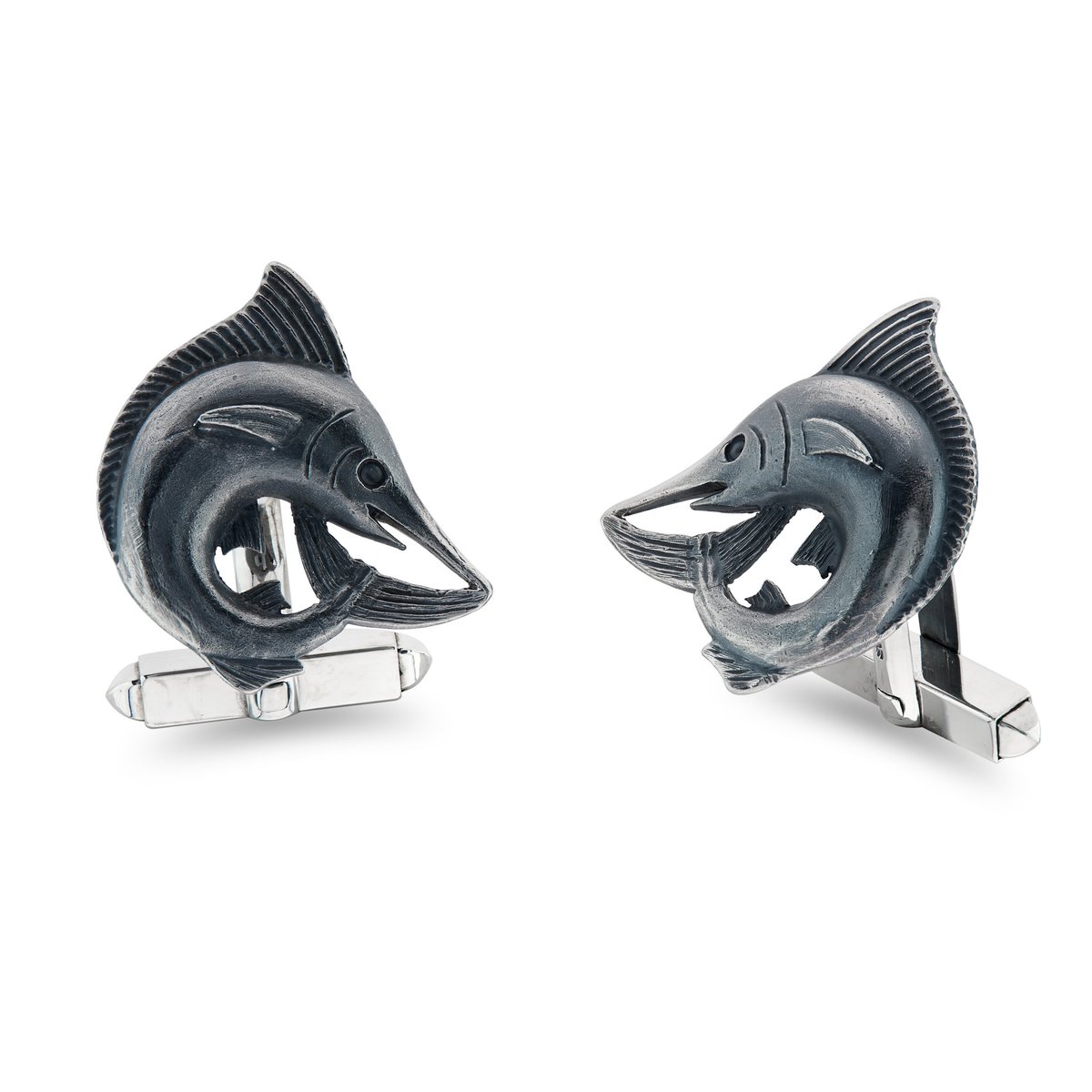 Gentessential's tweet image. Cufflink Styles - Part 1: Toggle Closure &amp;amp; Bullet Back
*
*
*
#cufflinks #bulletback #toggleclosure #deakinandfrancis #styleadvice #styleguide #mensstyle #menswear #gentessential 
*
📷: @deakin_francis