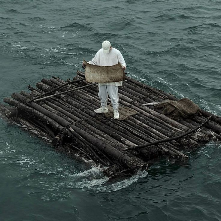 jallen1015's tweet photo. @MrBeast Was this challenge inspired by @nfrealmusic https://t.co/40M51ML6z3
