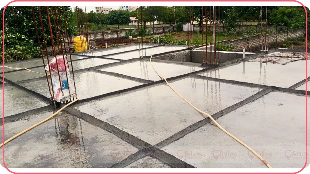 CfoliosS's tweet photo. Slab casting is just completed. Curing is being done by making ponds on the surface of the slabs. 

#slab #marble#interiordesign #civil#slabs#design#stone#concrete#architecture #construction #swangas#wood#houston#naturalstone#liveedge#tile#tiles#granite #engineering #steel #bmj https://t.co/TCyrWDKkuJ