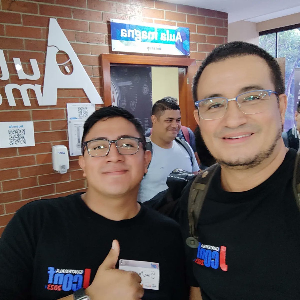 Java User Group El Salvador tweet media