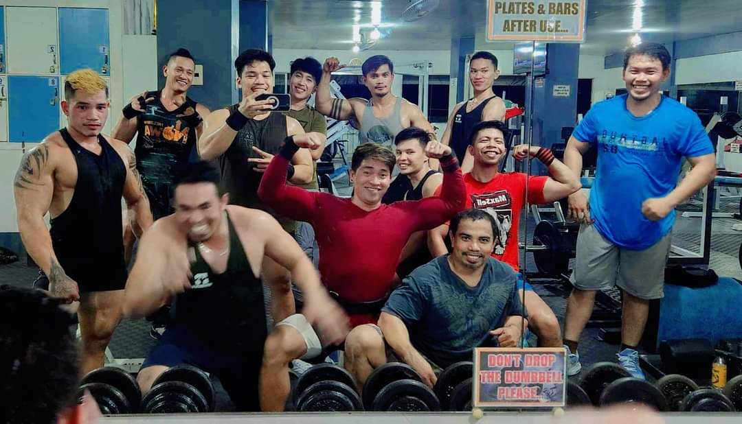 Jaycee53's tweet photo. TEAM XTREME GYM https://t.co/saSxStBDwM