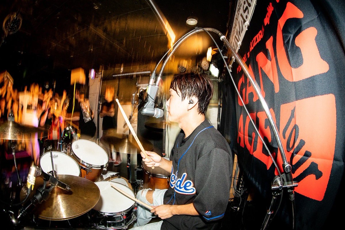 _fomare_'s tweet photo. 2023.8.7
FOMARE x KUZIRA split tour
Gang Age tour

群馬SUNBURST

Gang Age 1本目ありがとうございました👊

HOMEサンバースト最高でした👊

明日は…横須賀かぼちゃ屋…！！！

photo by @RuiHashimoto 

#FOMARE
#KUZIRA
#GangAge https://t.co/Bl9yEX5PtR