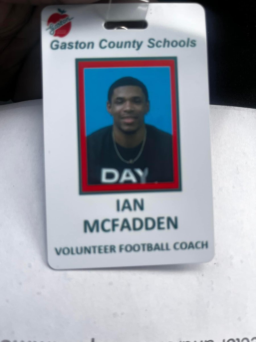 Ian___Mcfadden's tweet photo. Proud to announce that I’m coaching at Holbrook Middle School ❗️ https://t.co/HUB8pVoU7G