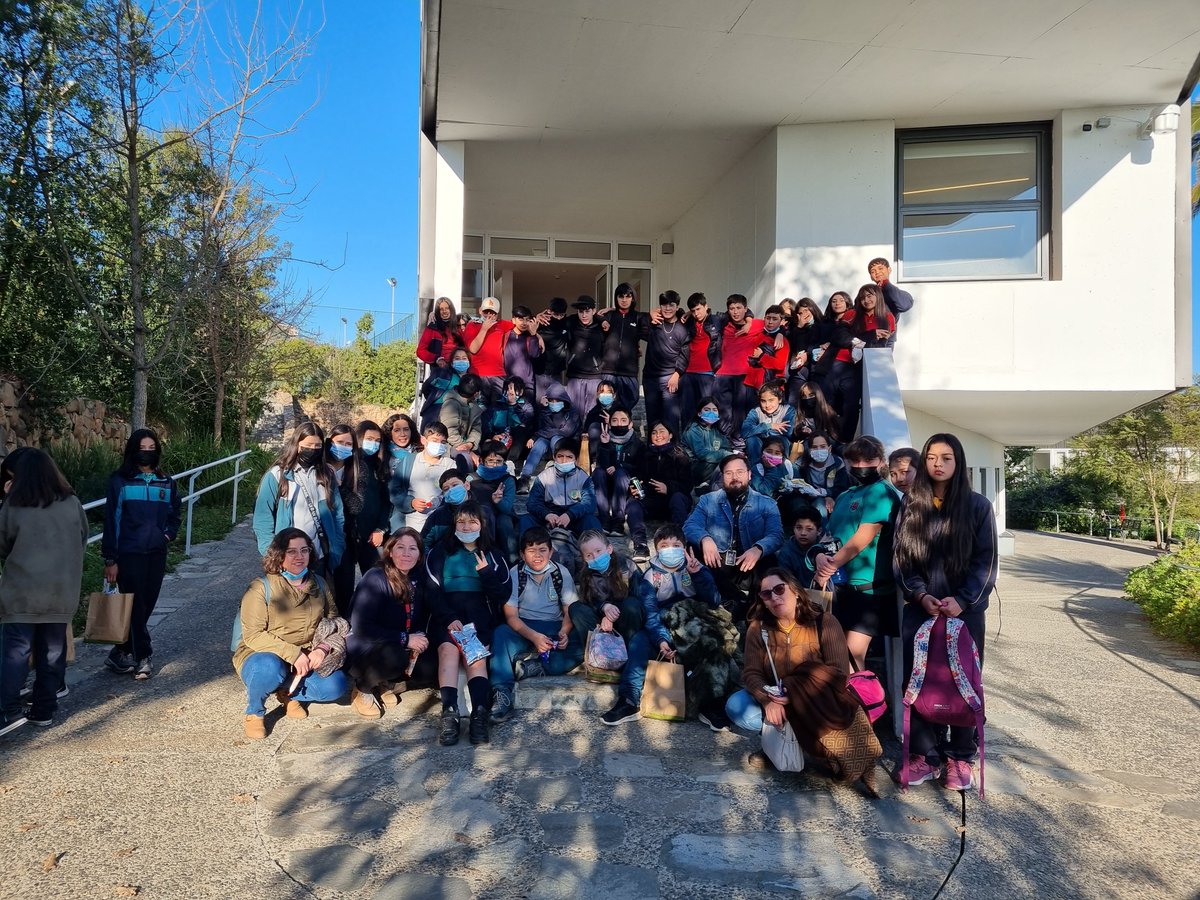 ingenieriaUAI's tweet photo. ¡109 estudiantes de Petorca visitaron el Campus Viña del Mar en el contexto del #ProyectoRegióndelSaber!  

💡 Esta iniciativa ha sido financiada con aportes del Fondo de Innovación para la competitividad del Gobierno Regional de Valparaíso año 2022 Código BIP 40046053. https://t.co/gdZQ9O4M6t