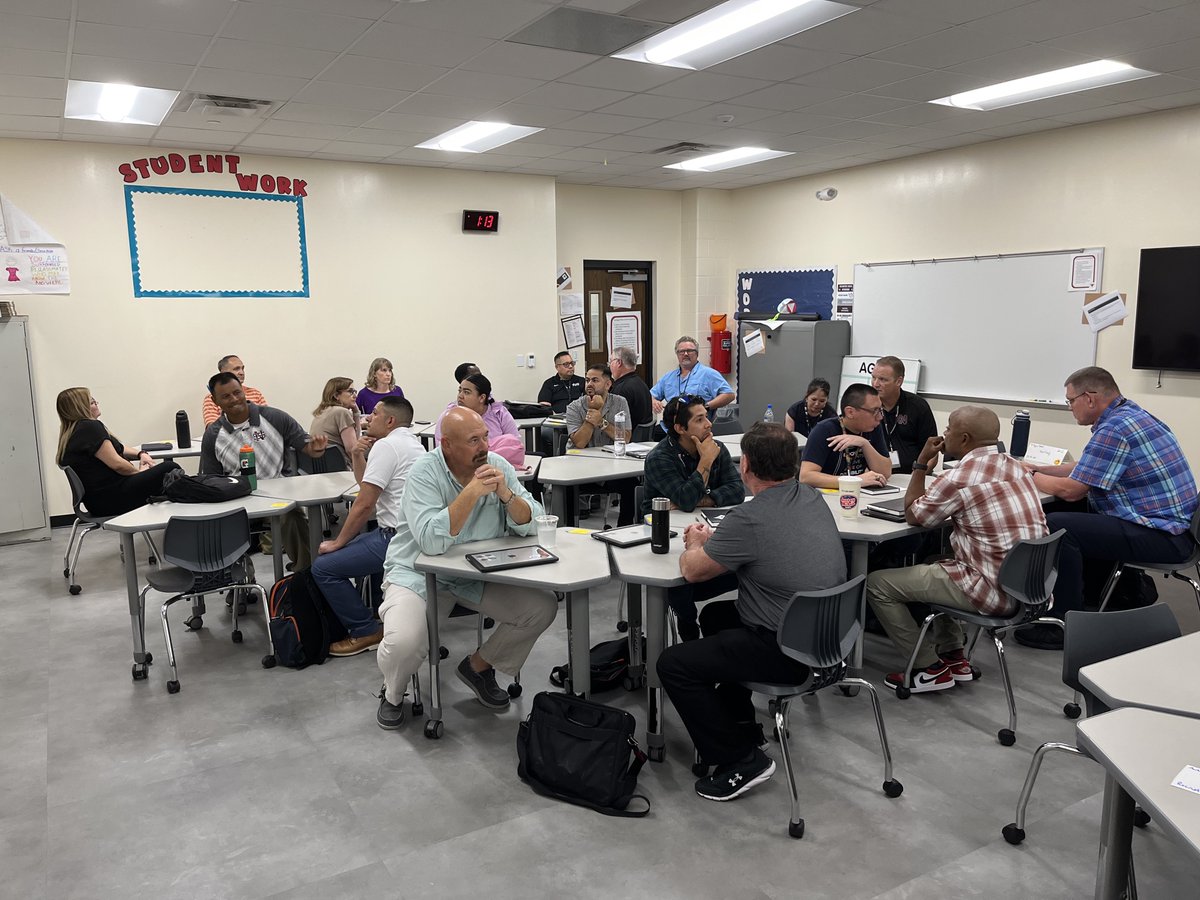 FortWorthISD's tweet photo. The #FWISDFirstDay is just a week away! Teachers at North Side High School and across FWISD returned to the classroom to prepare for the upcoming school year! https://t.co/jLeyyvVpNd