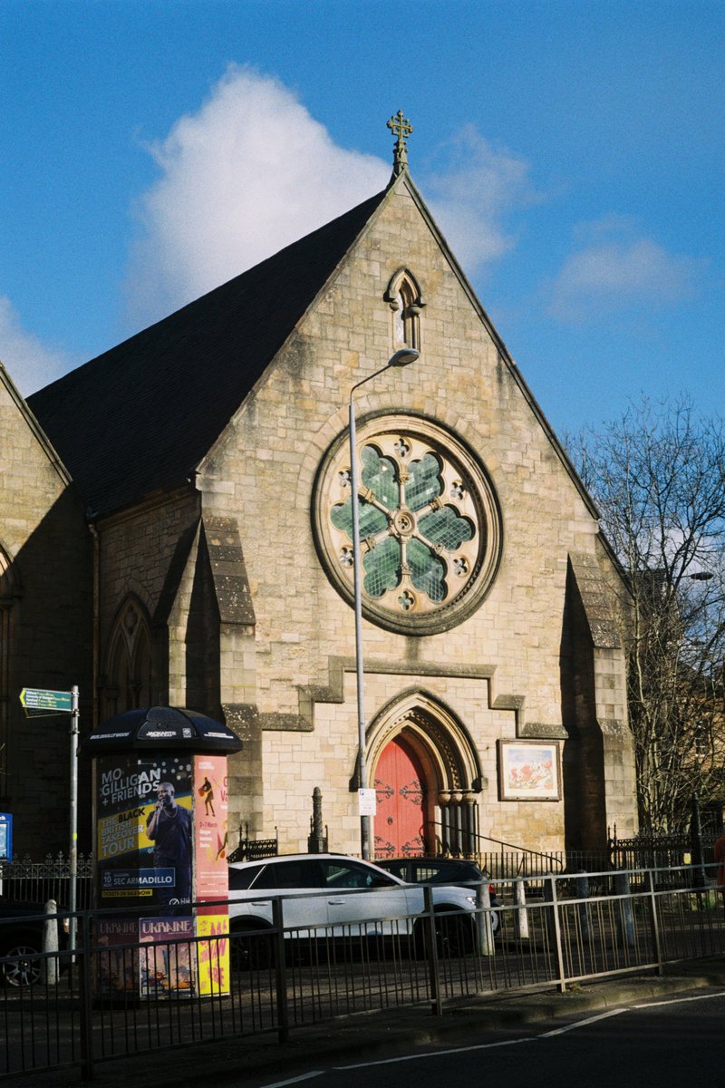 plutoniummt's tweet image. kodak gold 200 i think