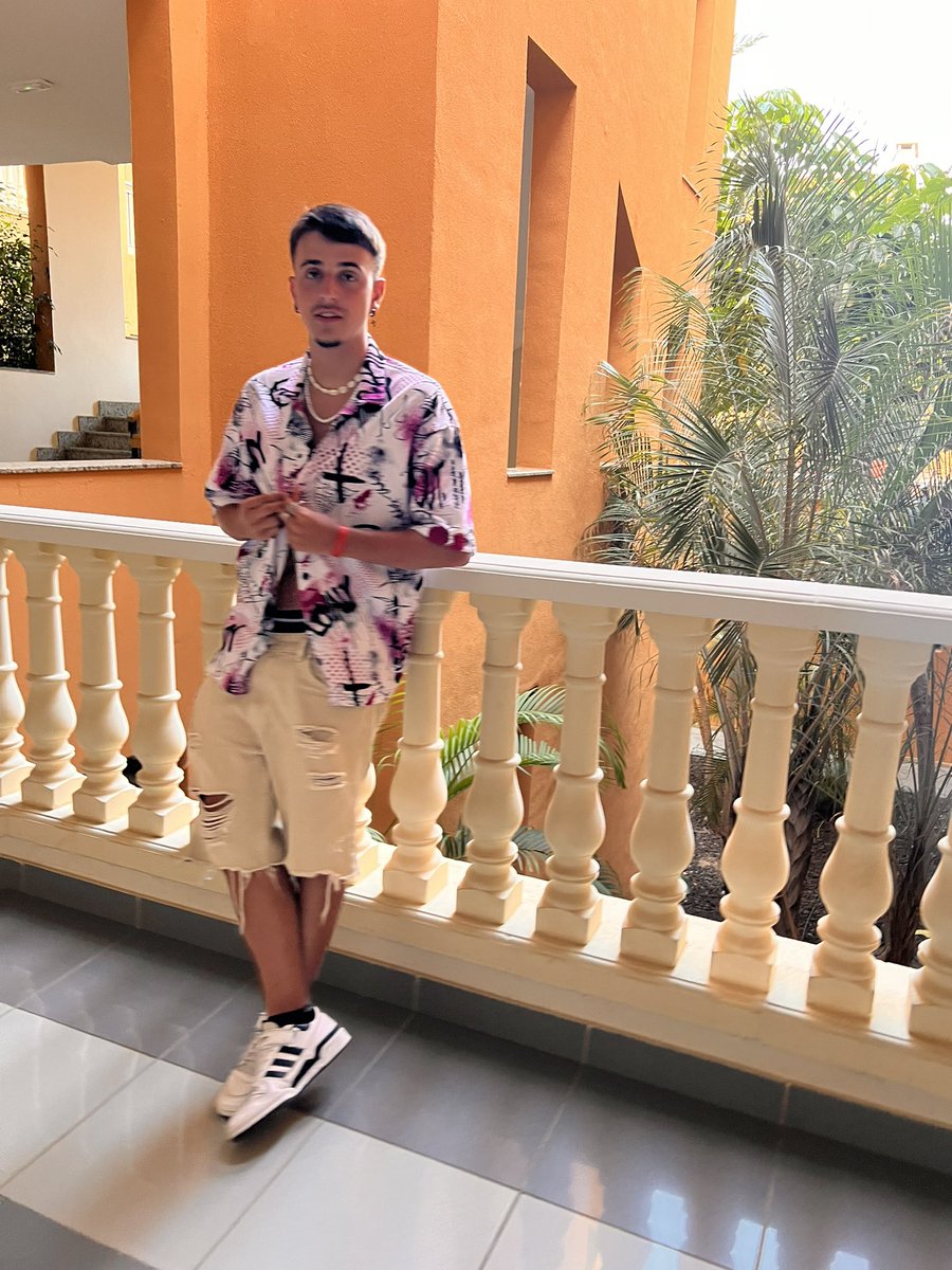 Adexeofficiall's tweet photo. Mañana más fotos en insta 😎 https://t.co/42NXjXyS8c