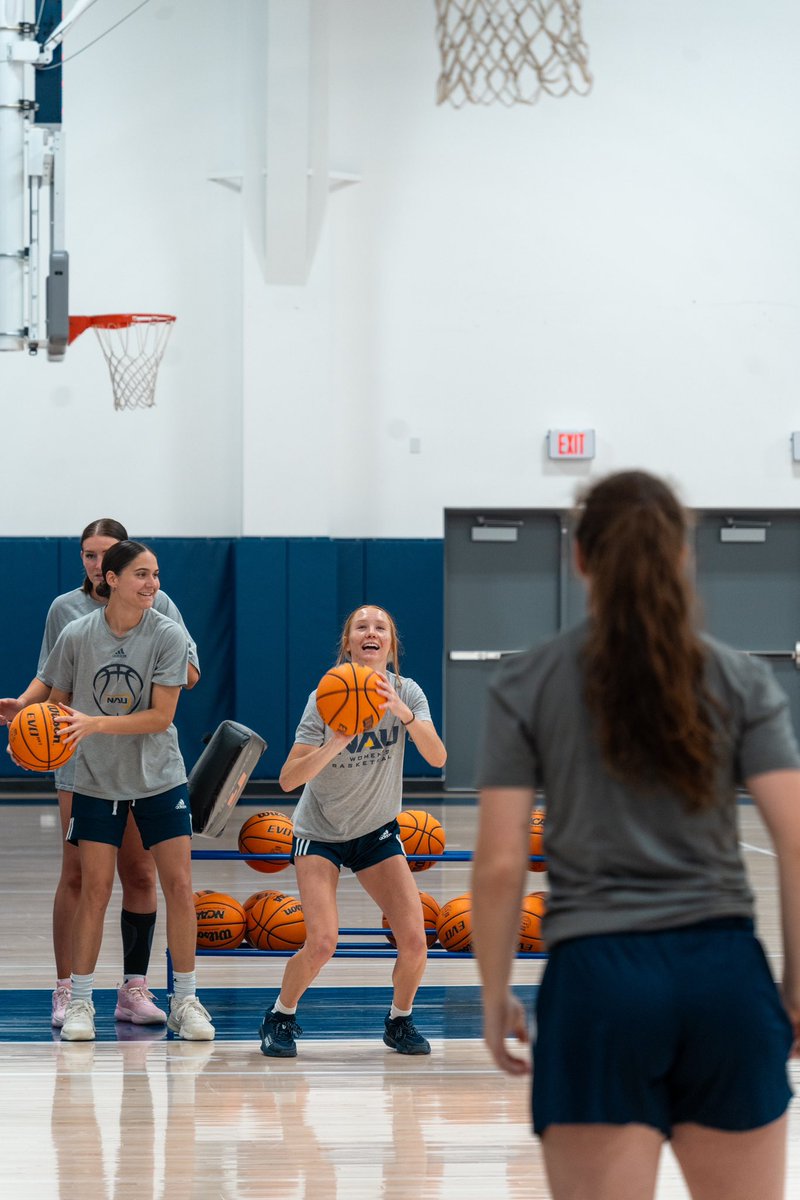 Summer Workouts ✅ #RaiseTheFlag | #BigSkyWBB