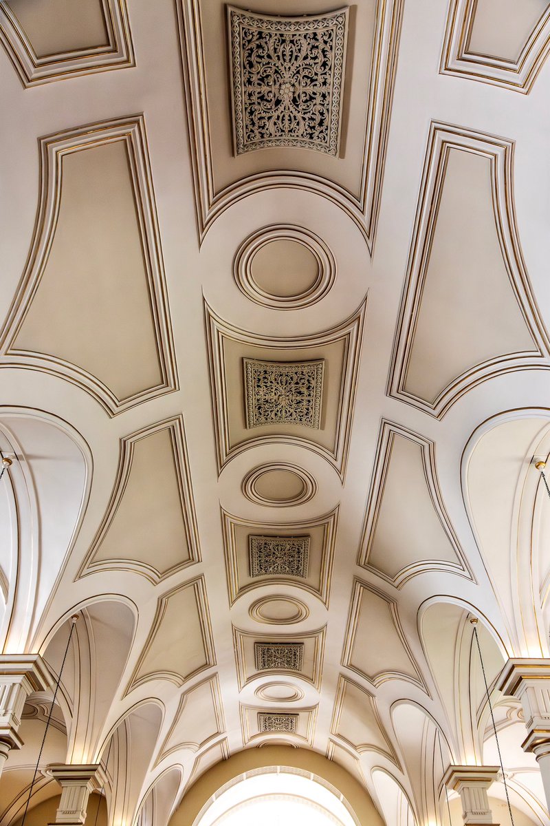 indacocreations's tweet image. Rings #ArchitecturalFeature #Arch #Ornate #Ceiling #Symmetry #Pattern #Cathedralquarterderby